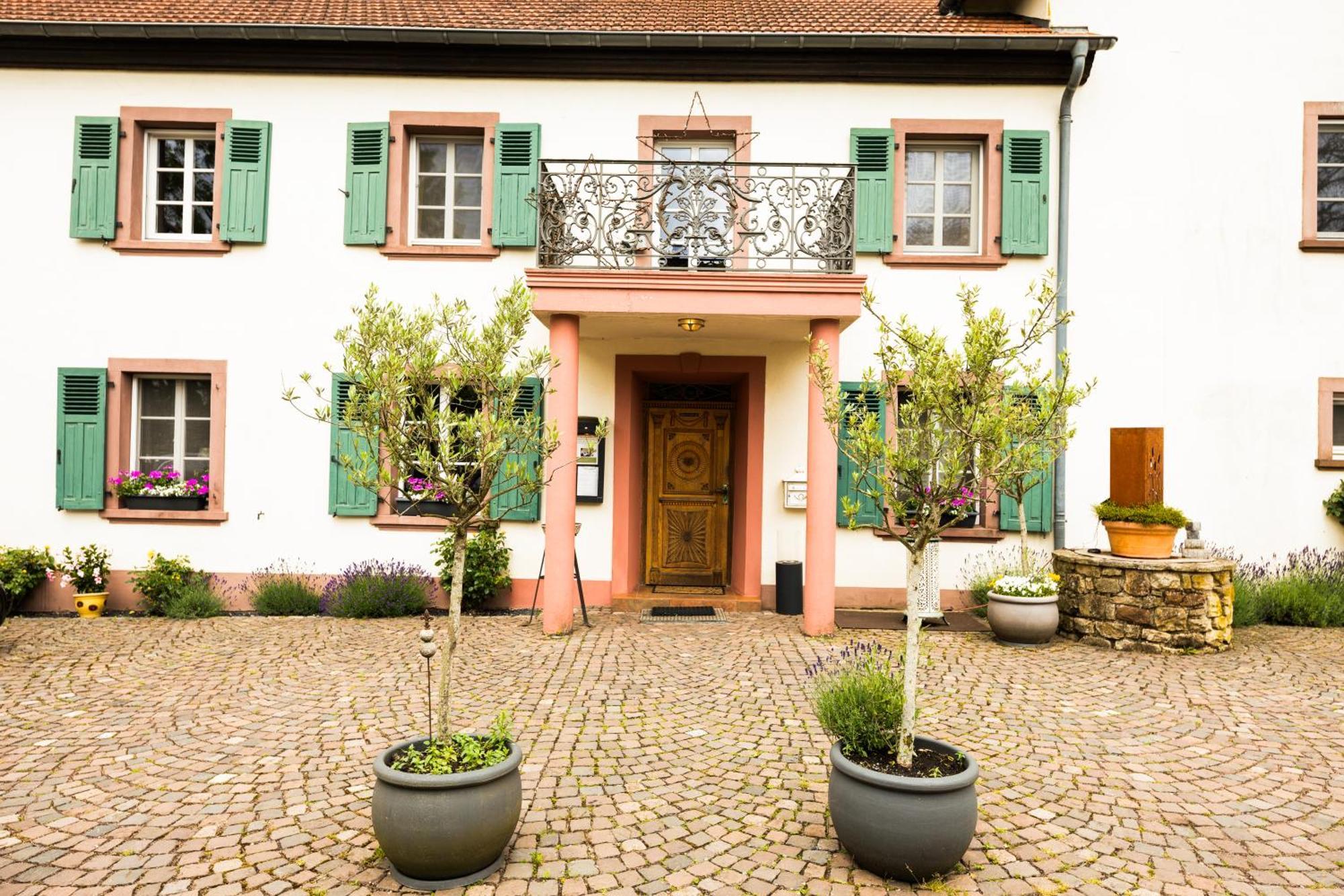 Hotel Sonnenhof Перл Екстериор снимка